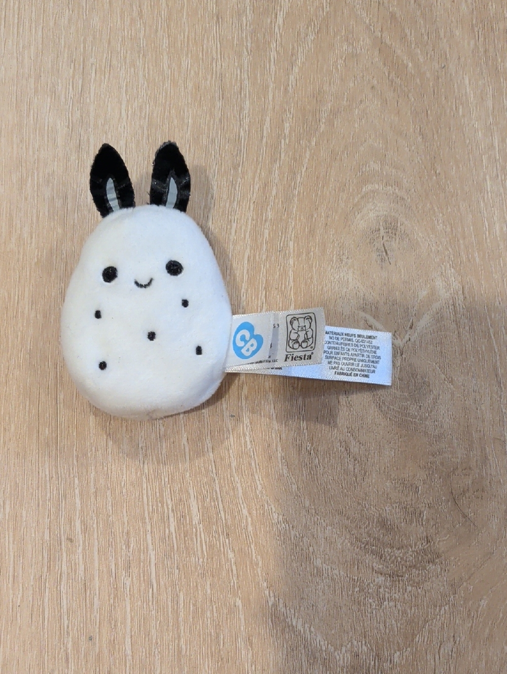 Cutie Beans Sea Bunny Fiesta White Plush Bunny Keychain with Black Accents